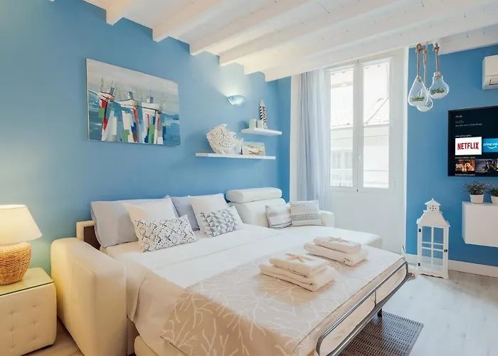 Apartment Guesthost - Amazing With Private Parking